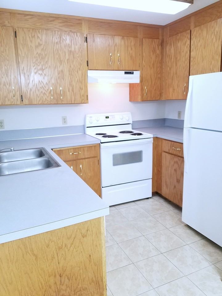 BDM Auburn - Photo 2 of 12