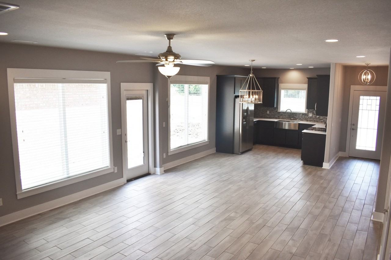 715 N Salem Rd - Photo 7 of 22