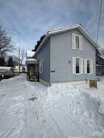 featured image of 612 E 12th St