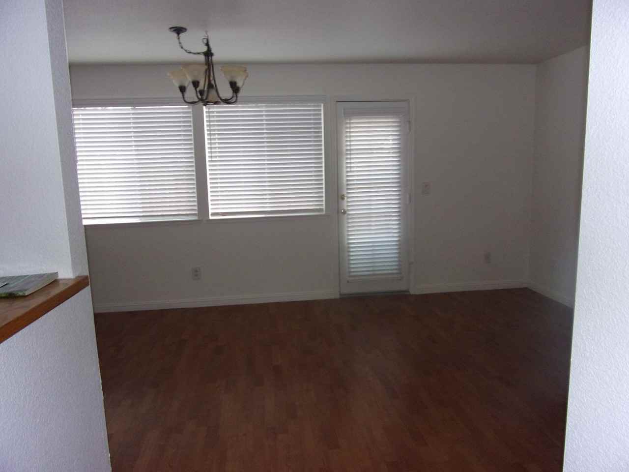 853 Vassar Dr - Photo 5 of 21