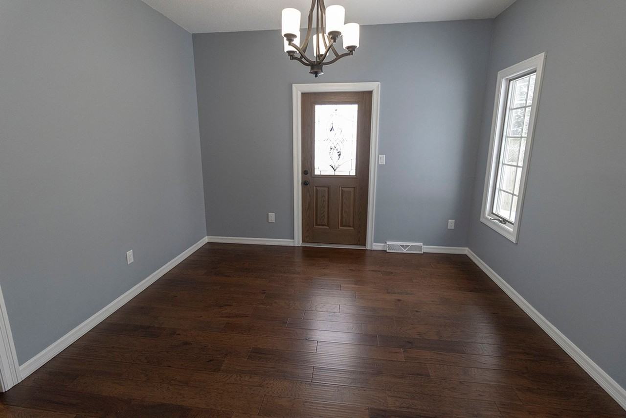 4500 W Bridgewood Dr - Photo 2 of 43