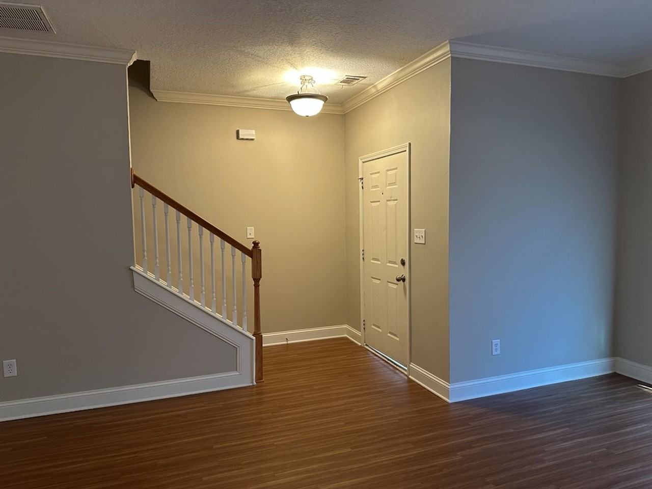 273 Vining Way #4 - Photo 3 of 24