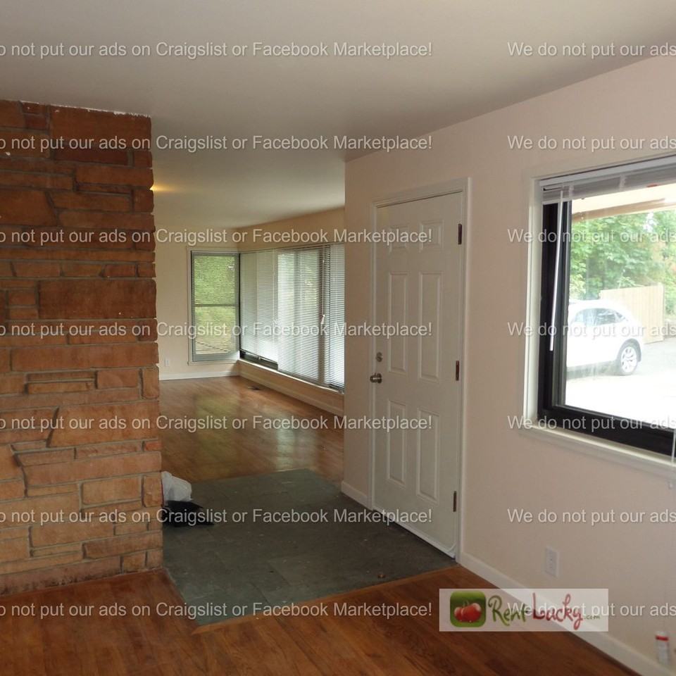 1700 S 220th St - Photo 3 of 23