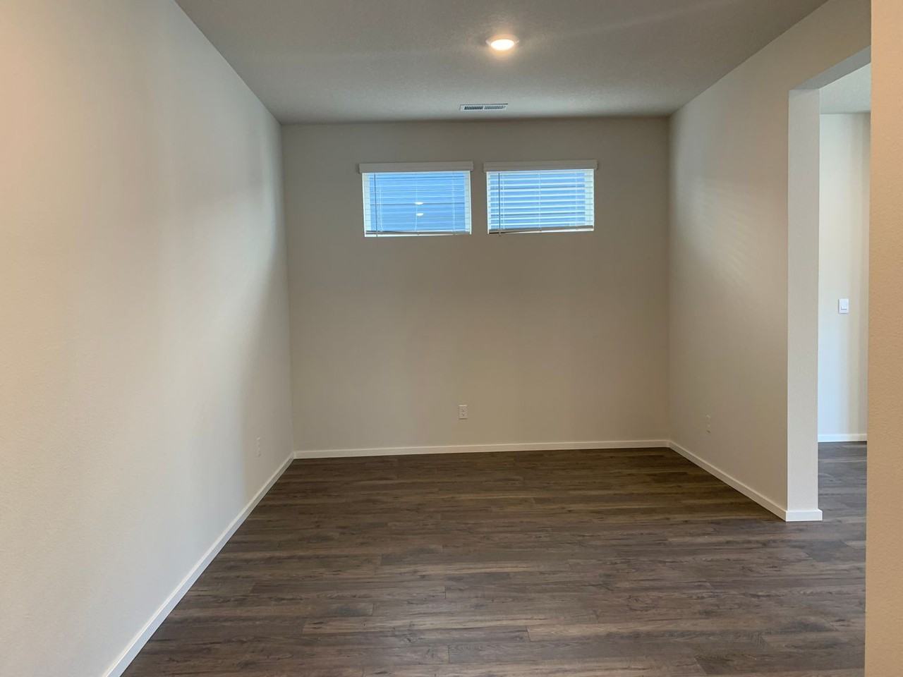 4917 Ne 24th Ave - Photo 5 of 50