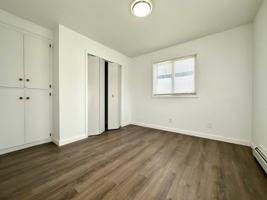 featured image of 118 W Prairie St