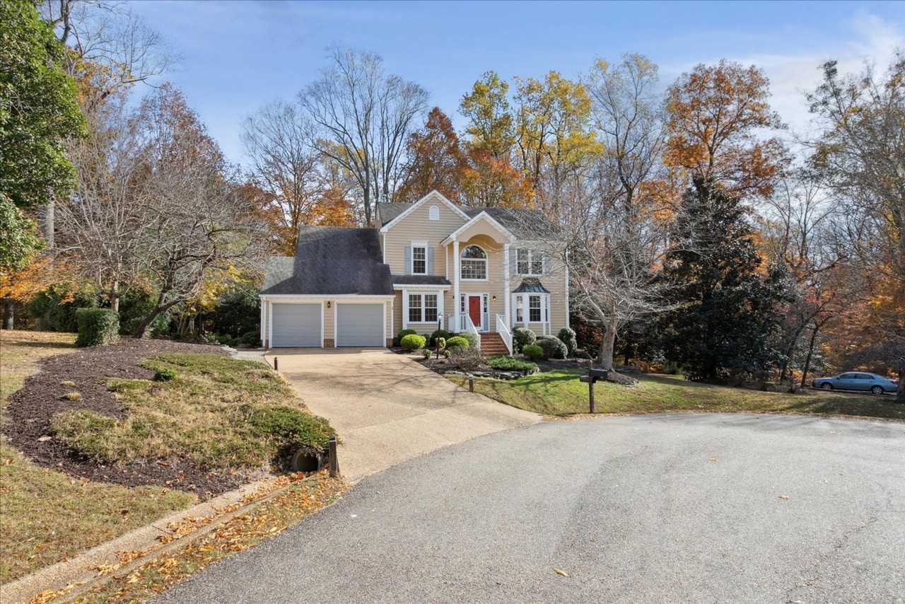 105 Blair Ct - Photo 2 of 50