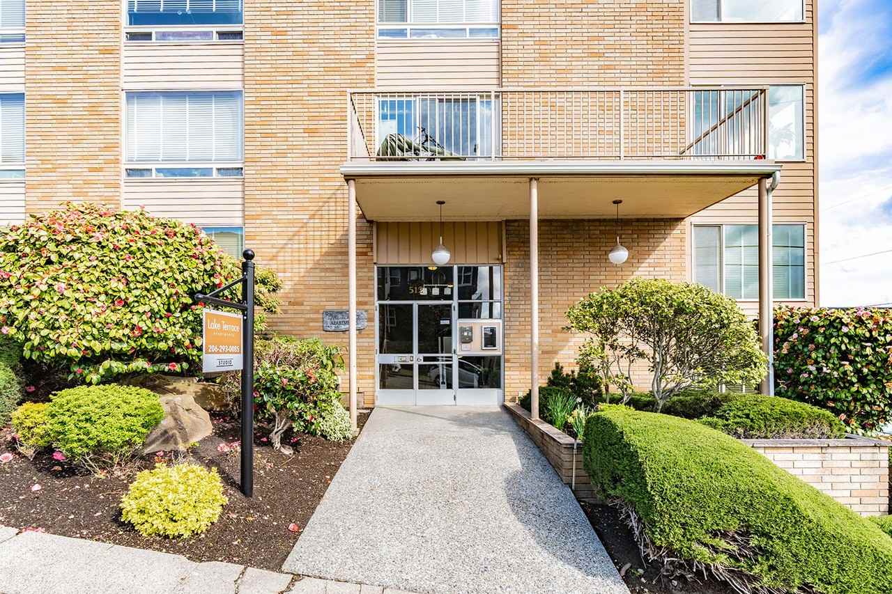 Lake Terrace - Photo 6 of 8