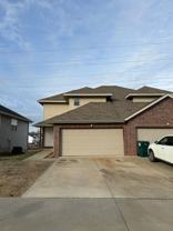 3363 S Hillcrest St - Photo 1 of 1