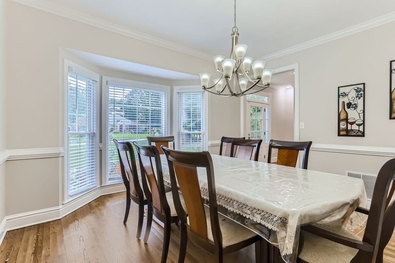 2810 Players Dr - Photo 7 of 18