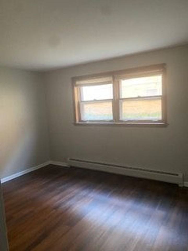 4508 Grove Avenue - Photo 7 of 9