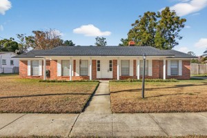 featured image of 2766 Greenridge Rd