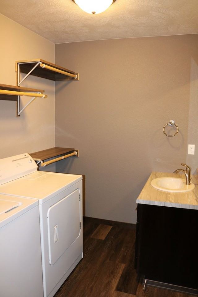 3518 S Outfield Cir - Photo 5 of 15