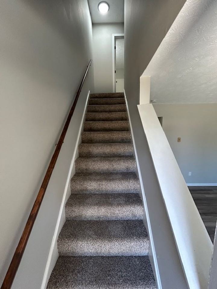 1205 Bunker Hill Rd #B - Photo 7 of 11