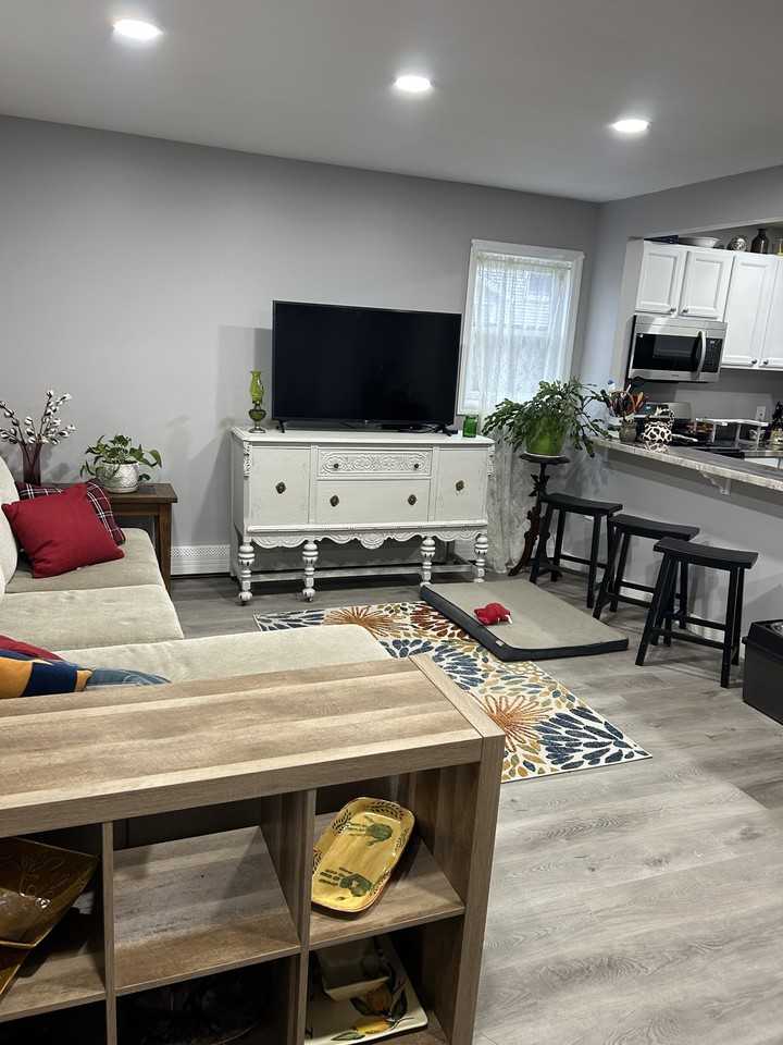 6 S Franklin St #1 - Photo 3 of 17