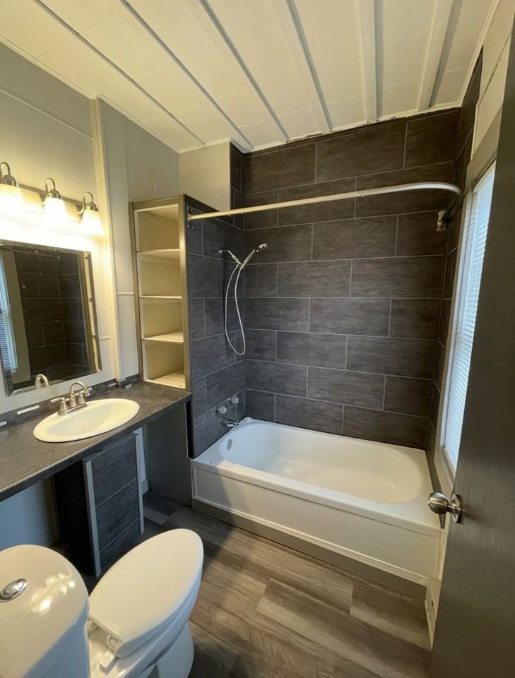 1108 Rose St - Photo 5 of 18