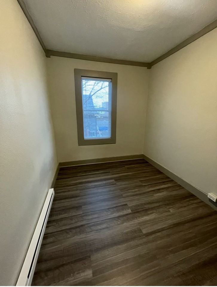 1108 Rose St - Photo 6 of 18