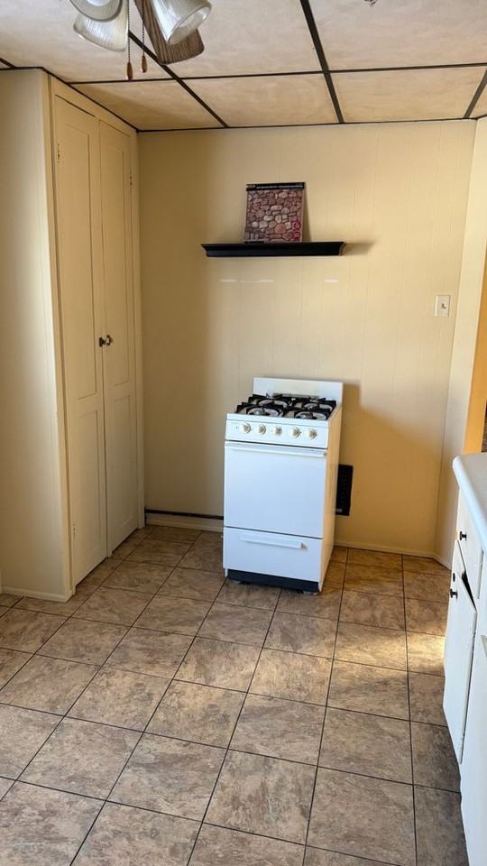 18 Packard Ave #202 - Photo 3 of 7