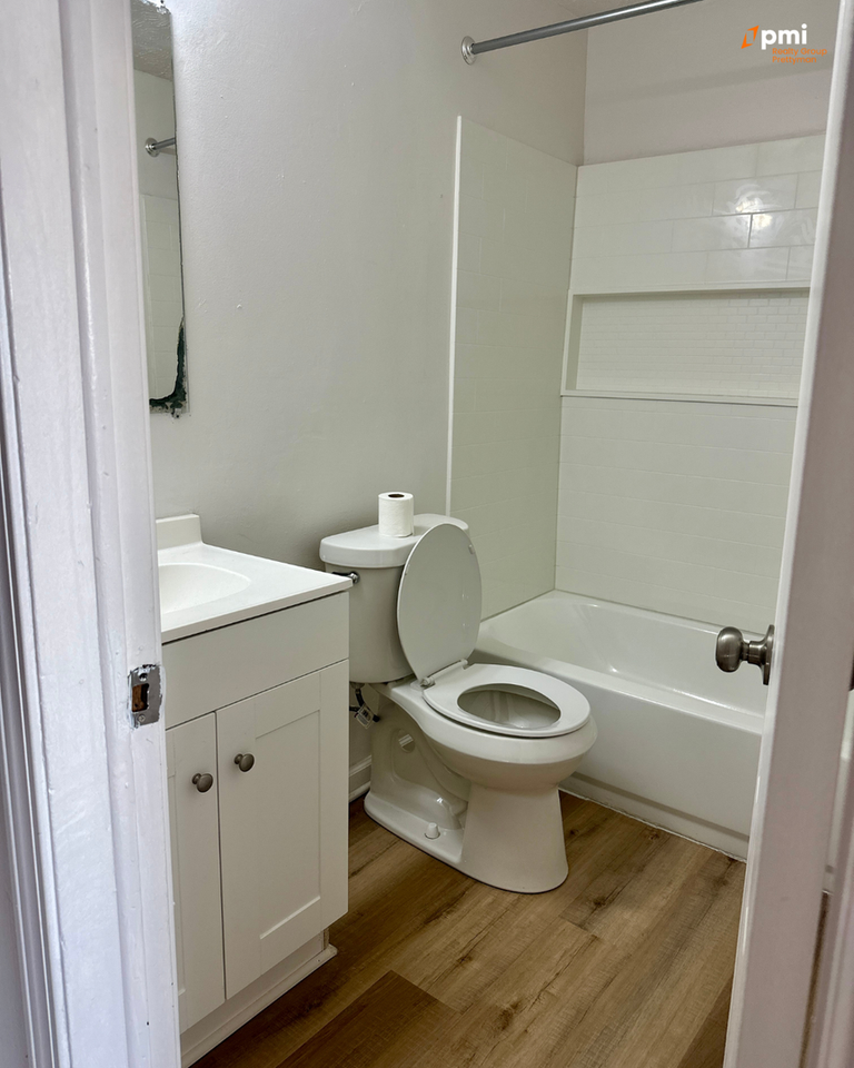 Hidden Village TownHomes - Photo 6 of 43