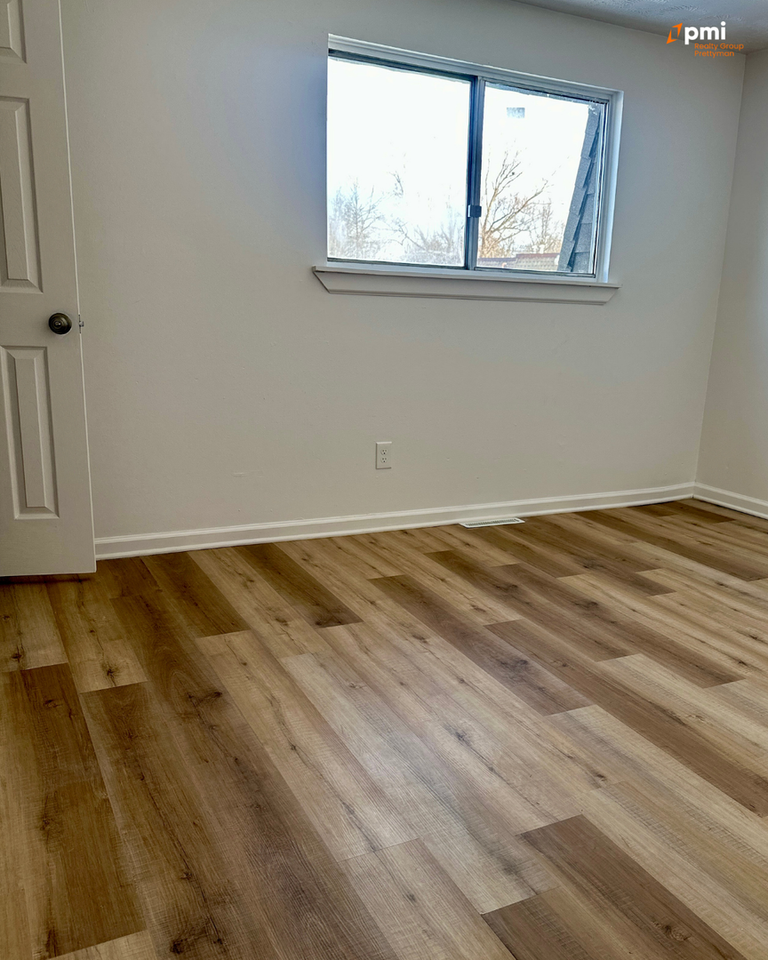 Hidden Village TownHomes - Photo 7 of 43