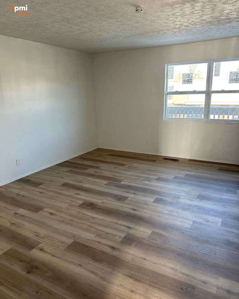 Hidden Village TownHomes - Photo 6 of 43