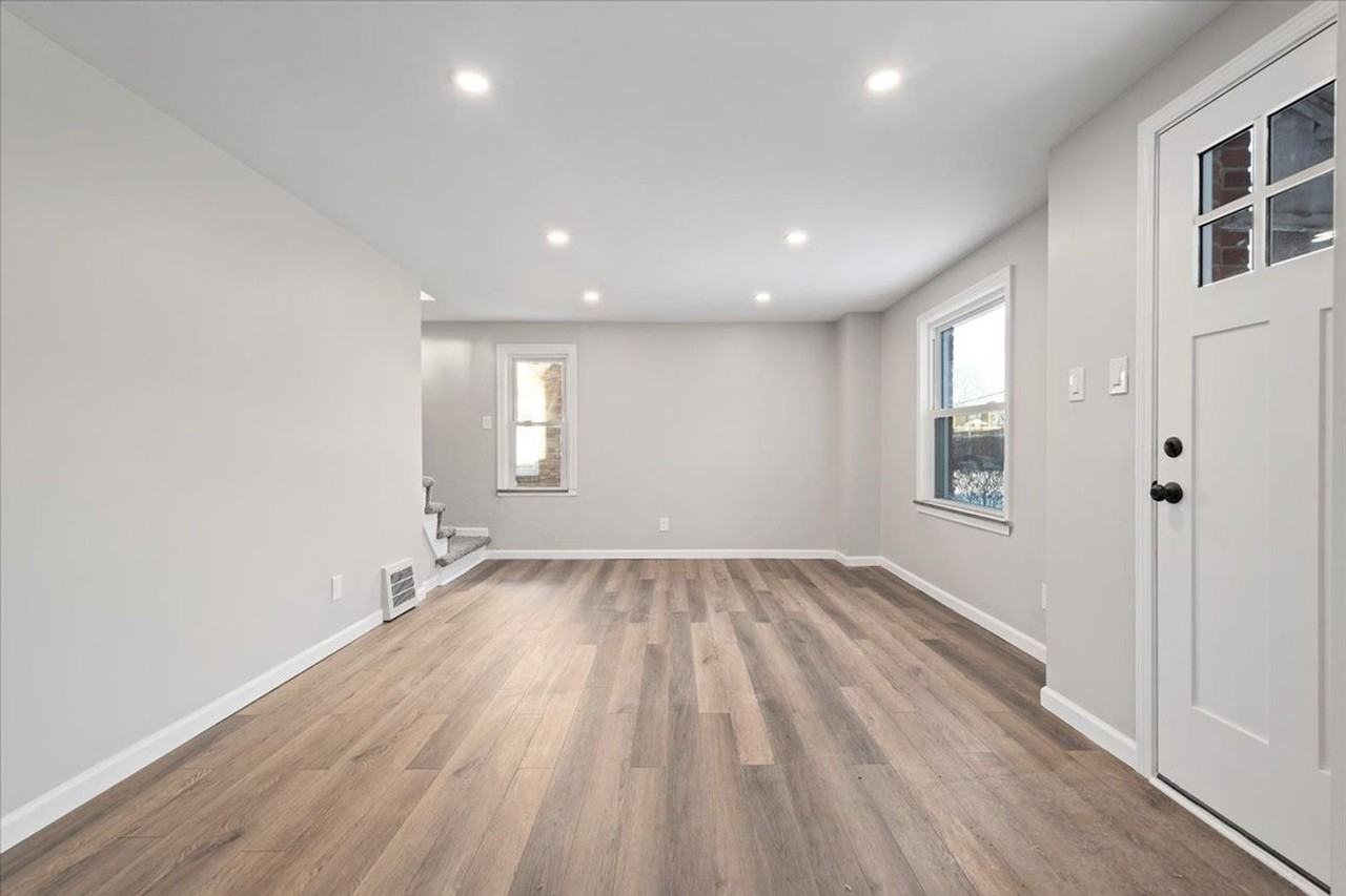 724 Ohio River Blvd - Photo 4 of 35