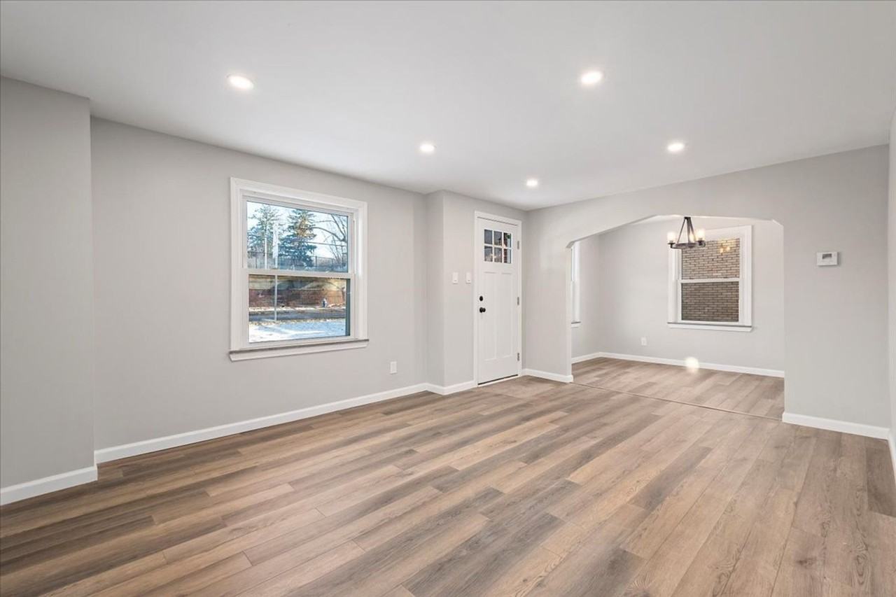 724 Ohio River Blvd - Photo 6 of 35