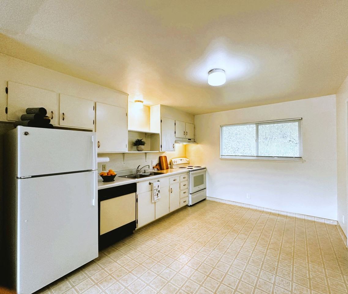 8790 Petaluma Hill Rd - Photo 4 of 15