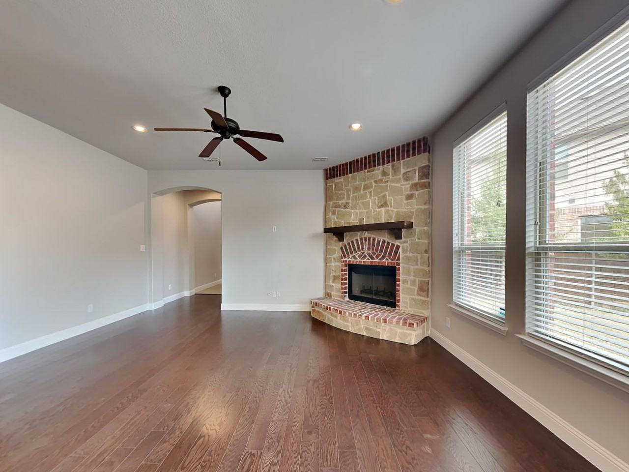 11956 Tranquil Cv - Photo 3 of 22