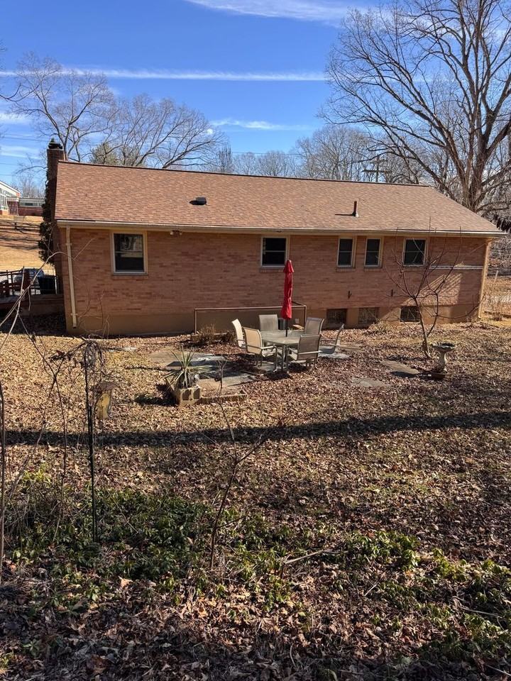 1927 Indian Hill Rd - Photo 4 of 37