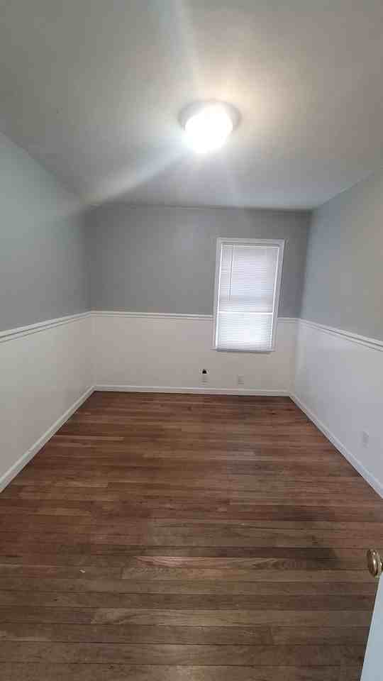 160 Bisby St - Photo 3 of 16