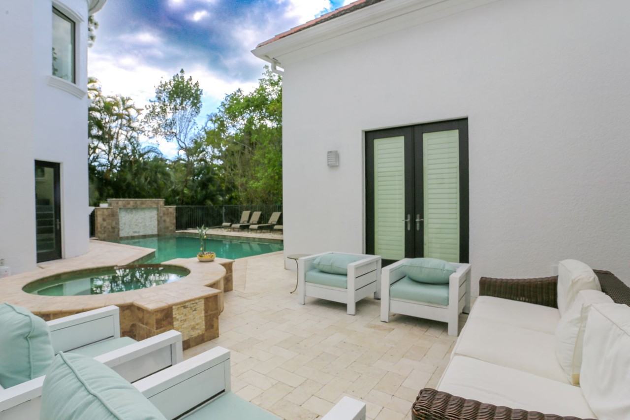 1412 Hemingway Pl - Photo 5 of 50