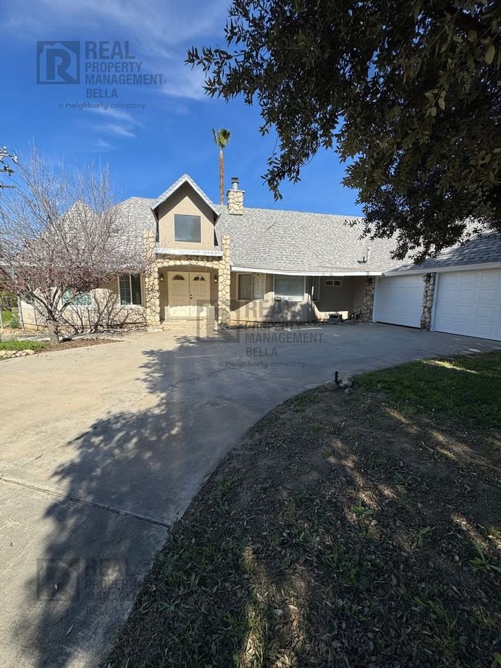 30960 Sunset Ave - Photo 2 of 50