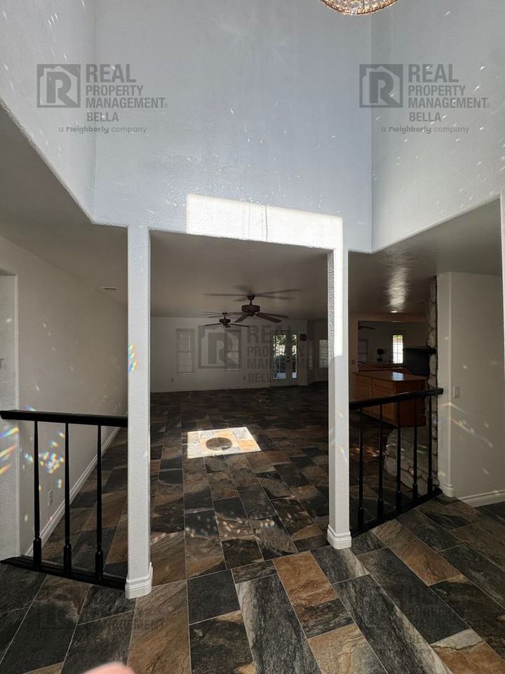 30960 Sunset Ave - Photo 6 of 50