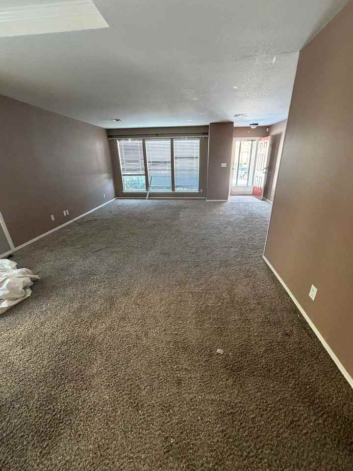 3801 W Hartford St - Photo 3 of 19