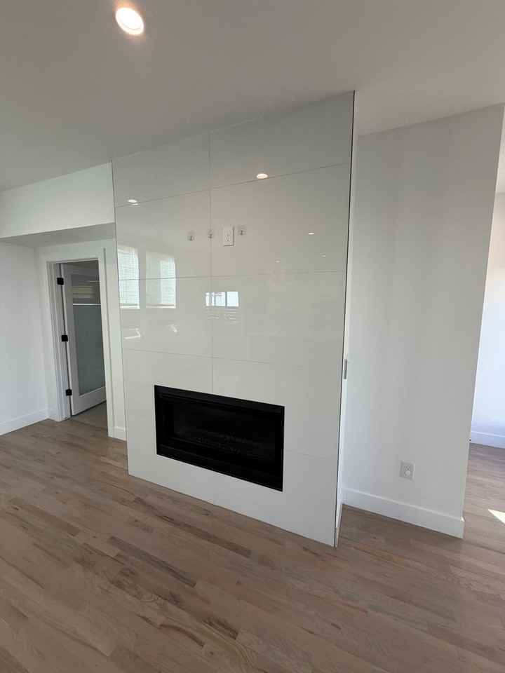 4047 Shoshone St - Photo 7 of 28