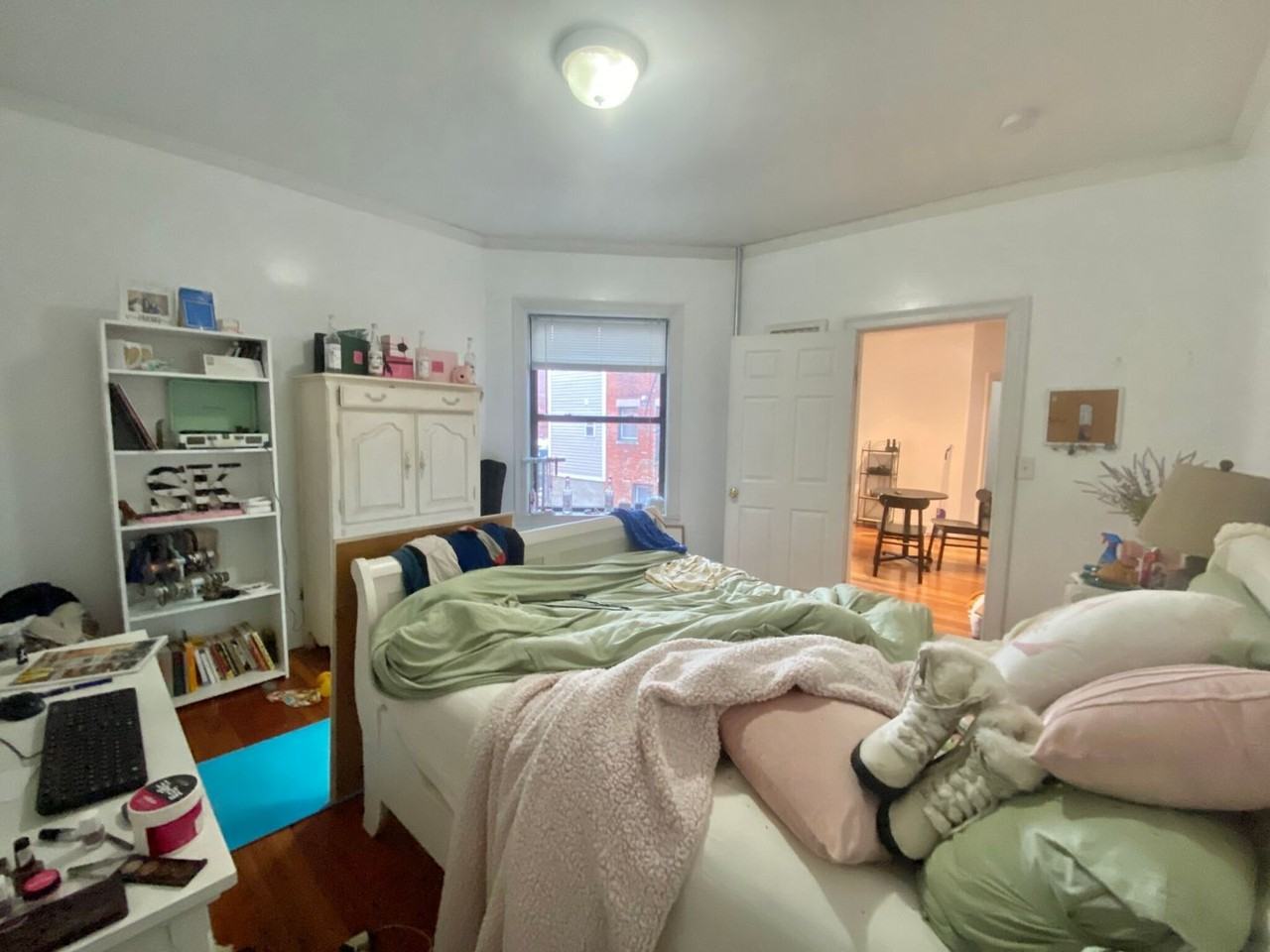 245 Harvard Ave - Photo 2 of 11