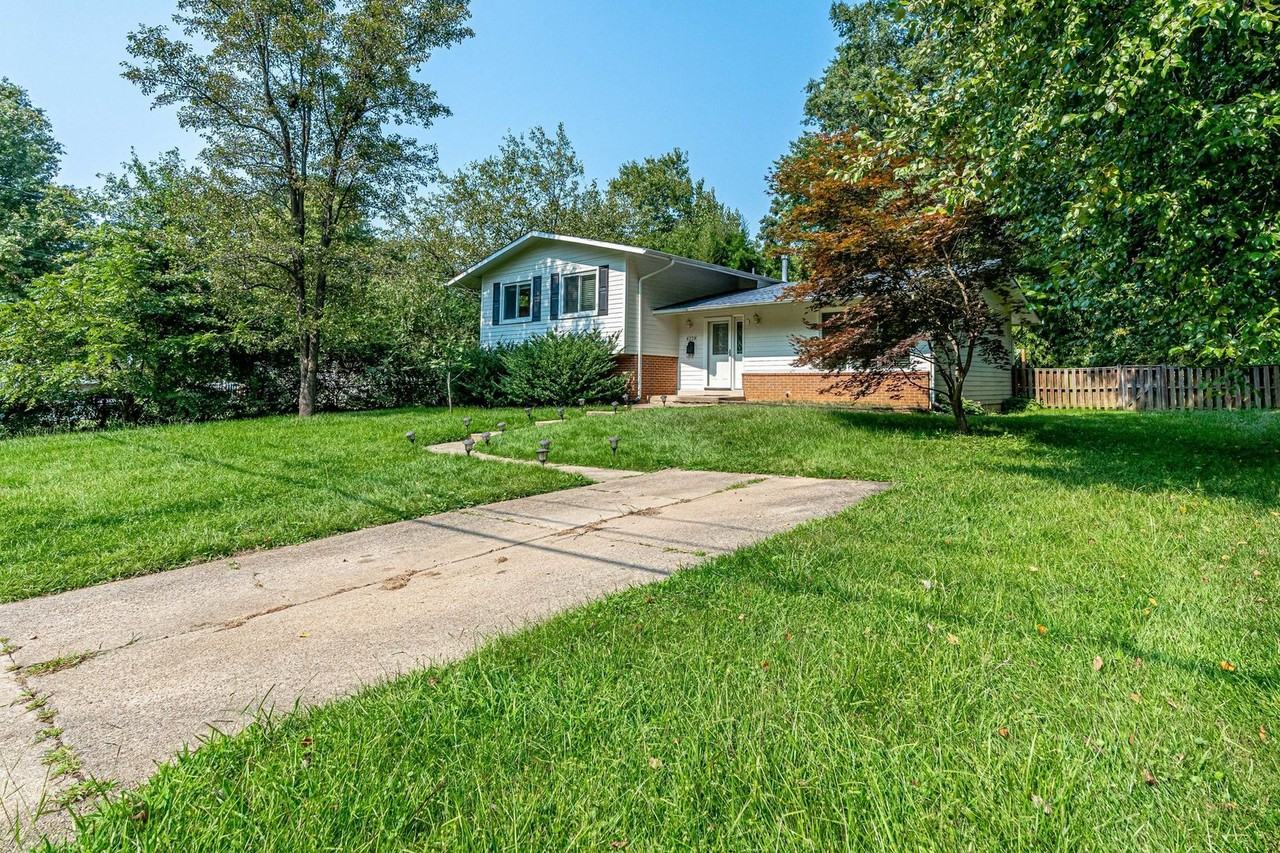 4228 San Carlos Dr - Photo 2 of 50