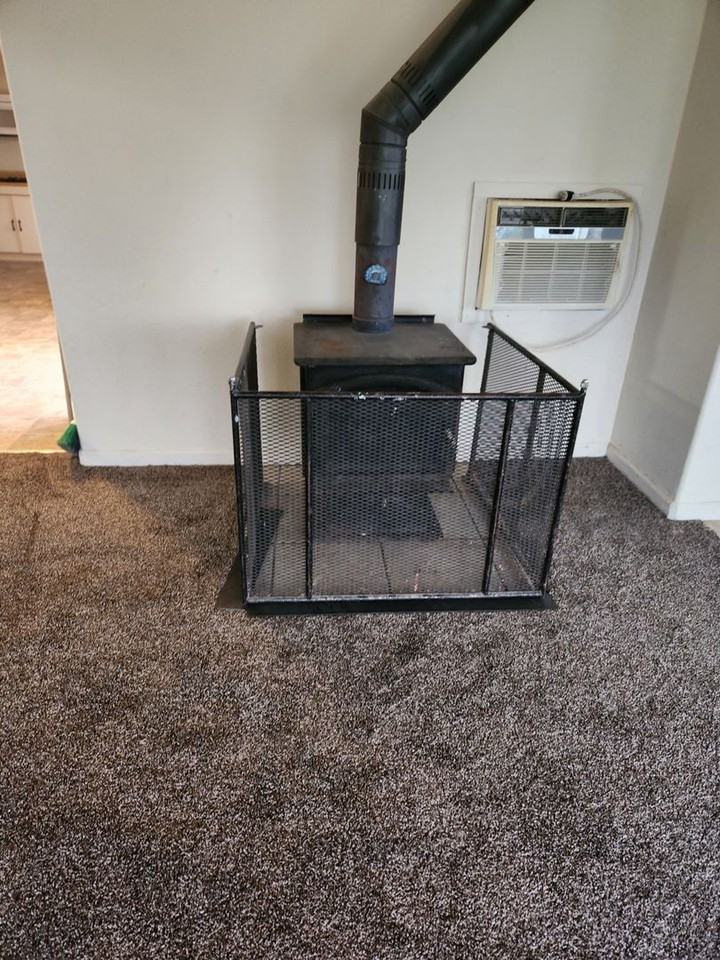 233 N 5th St - Photo 3 of 16