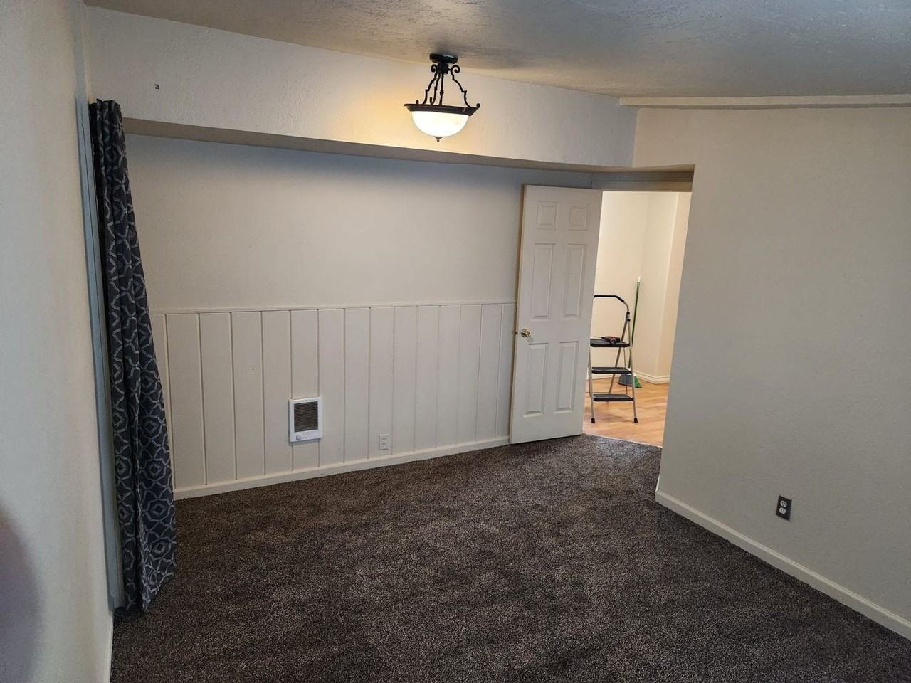 233 N 5th St - Photo 6 of 16