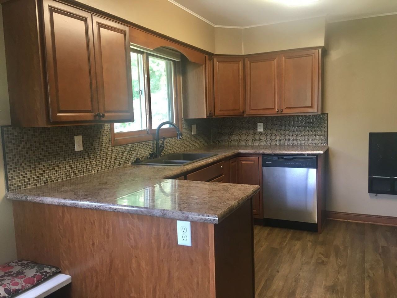 1504 14th St S - Photo 2 of 24