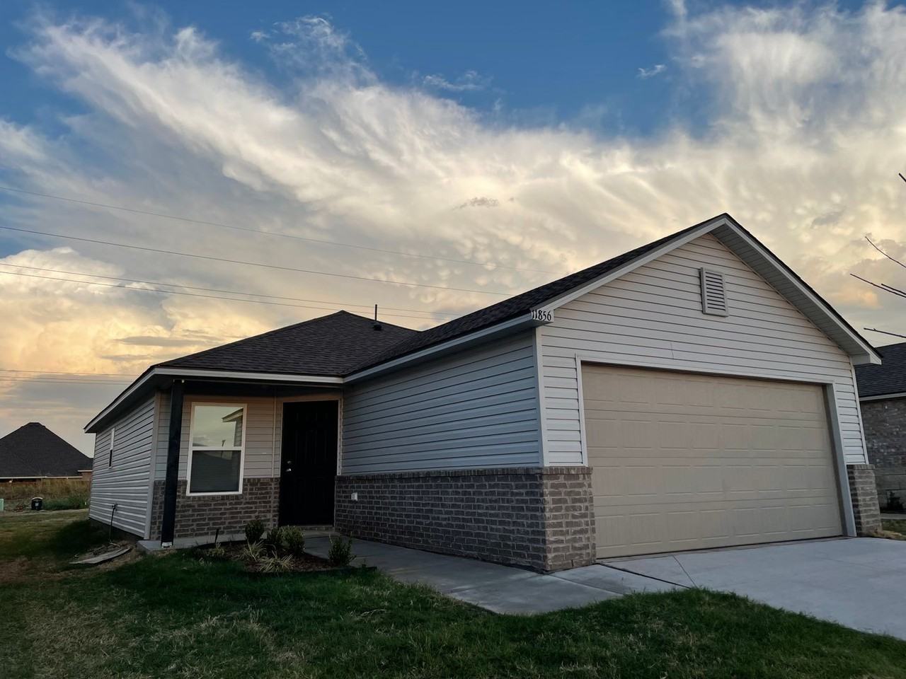 11856 Kameron Way - Photo 2 of 23