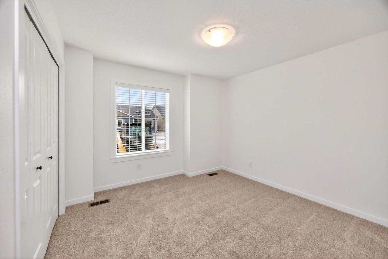 318 Sw 16th St - Photo 3 of 34