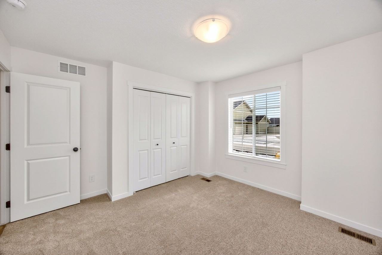 318 Sw 16th St - Photo 4 of 34