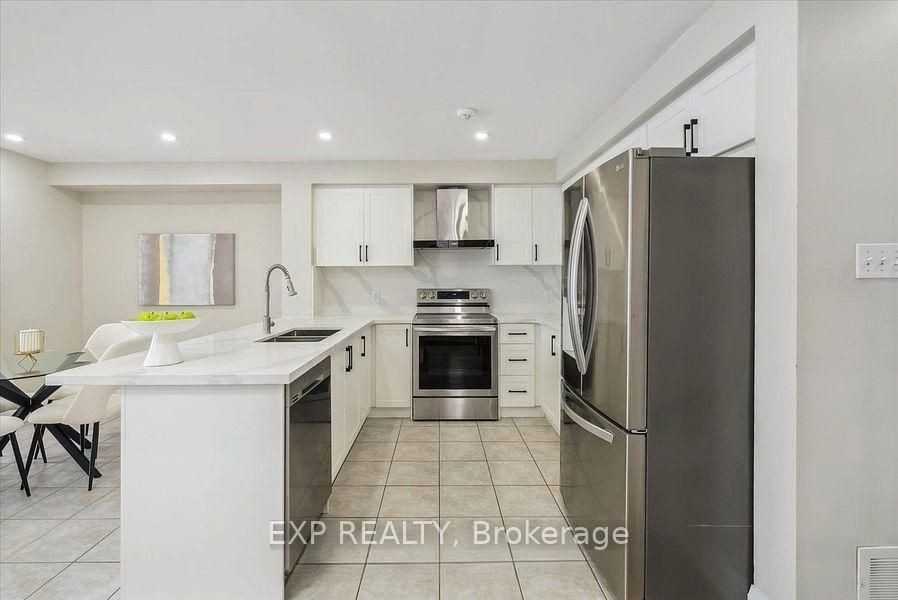 14 Gateway Court - Photo 2 of 15