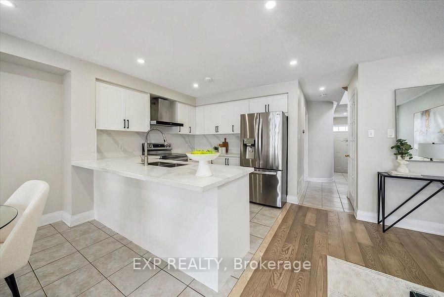 14 Gateway Court - Photo 5 of 15