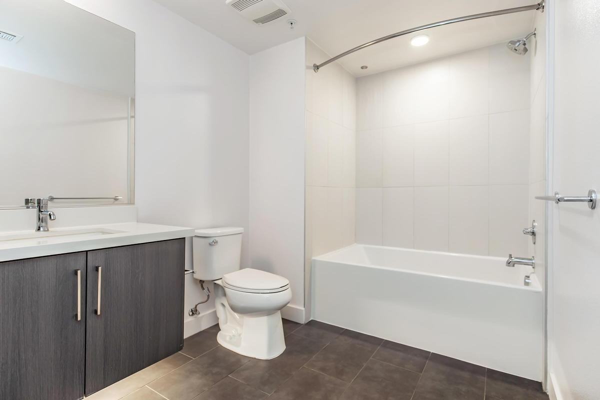 75 W Walnut St - Photo 2 of 18