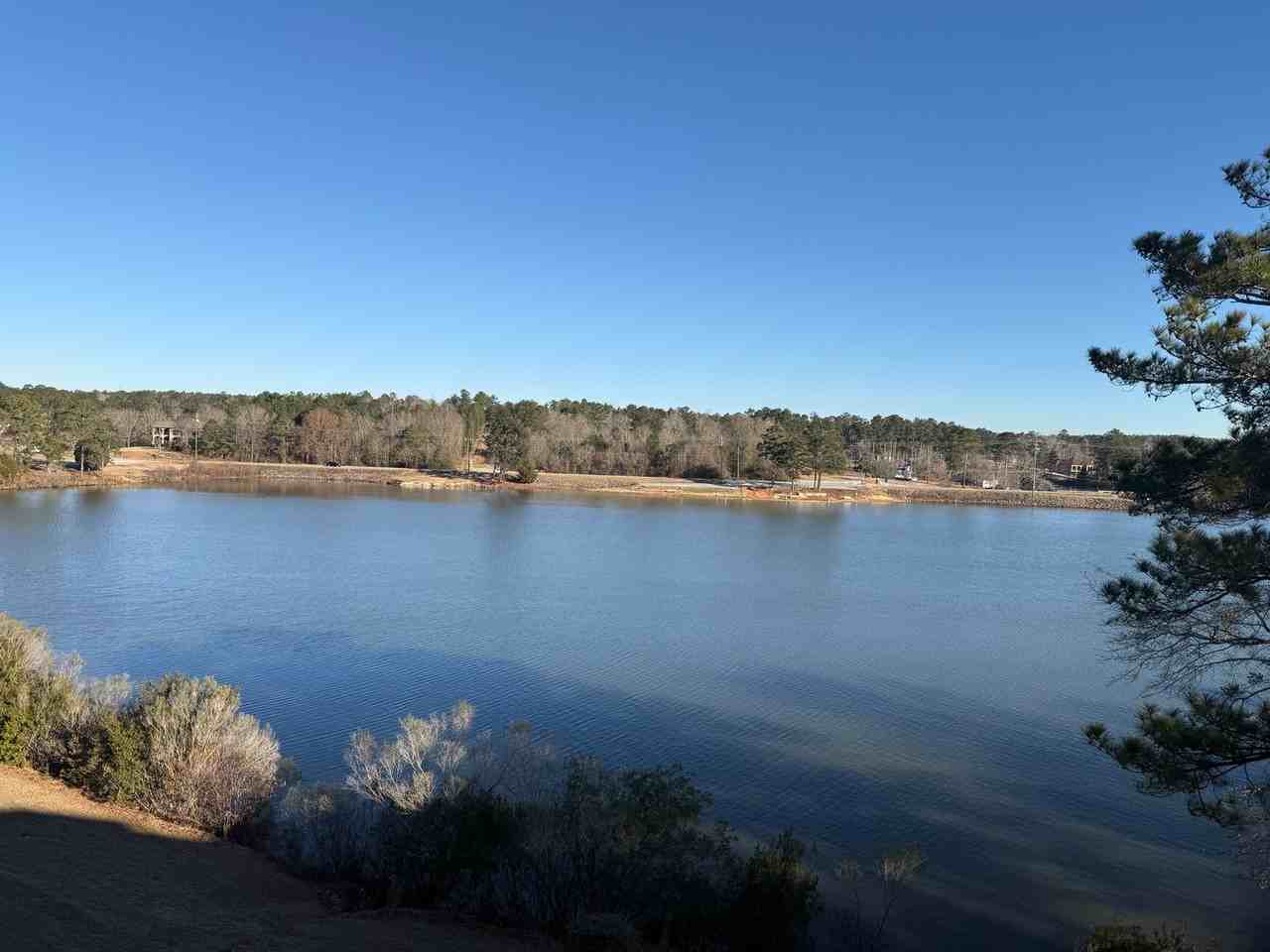 Harbour Club Apartments - Photo 4 of 5