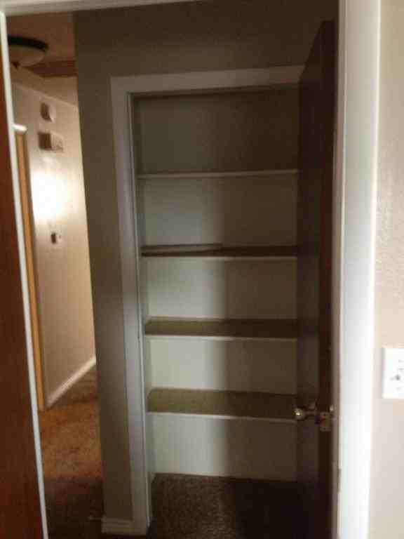 415 W 38th St #2 - Photo 3 of 21