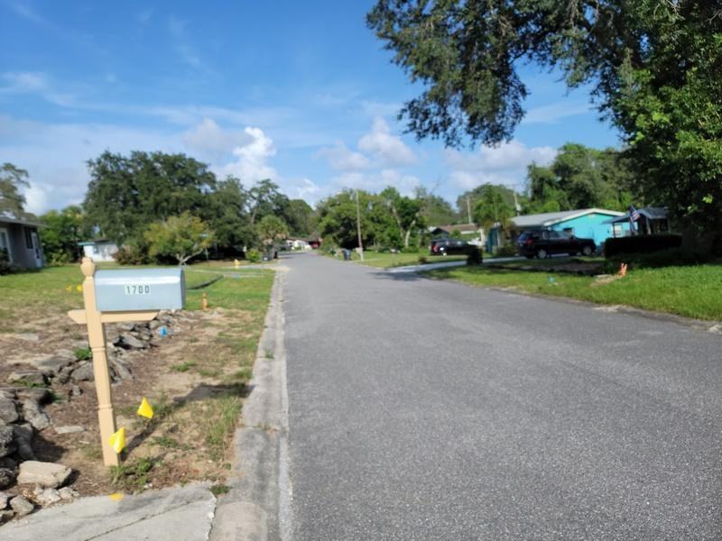 1700 Chaucer Rd - Photo 4 of 22