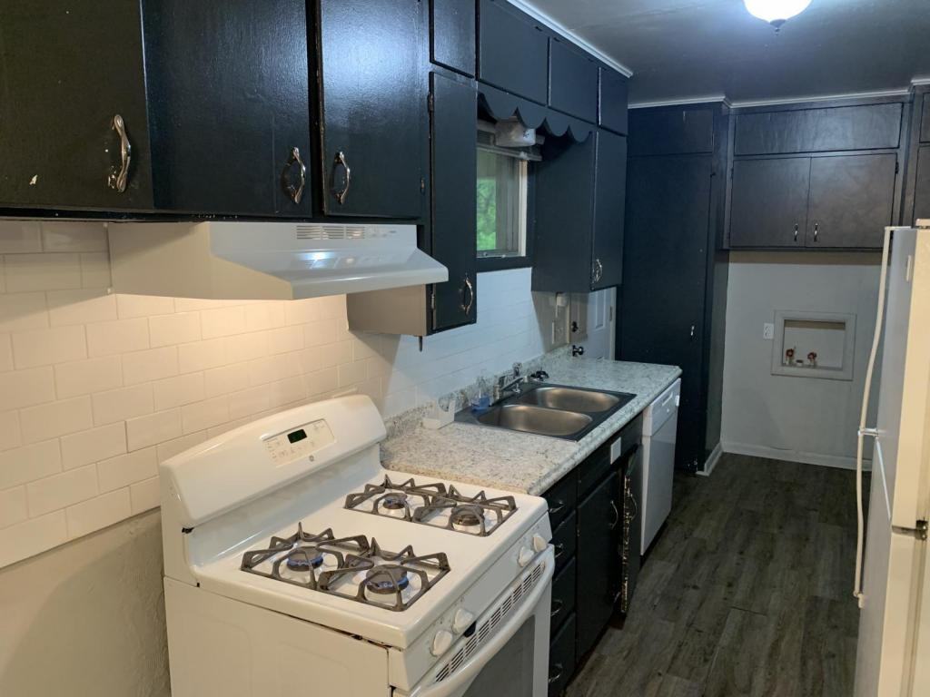 1202 E 4th Ave - Photo 6 of 30